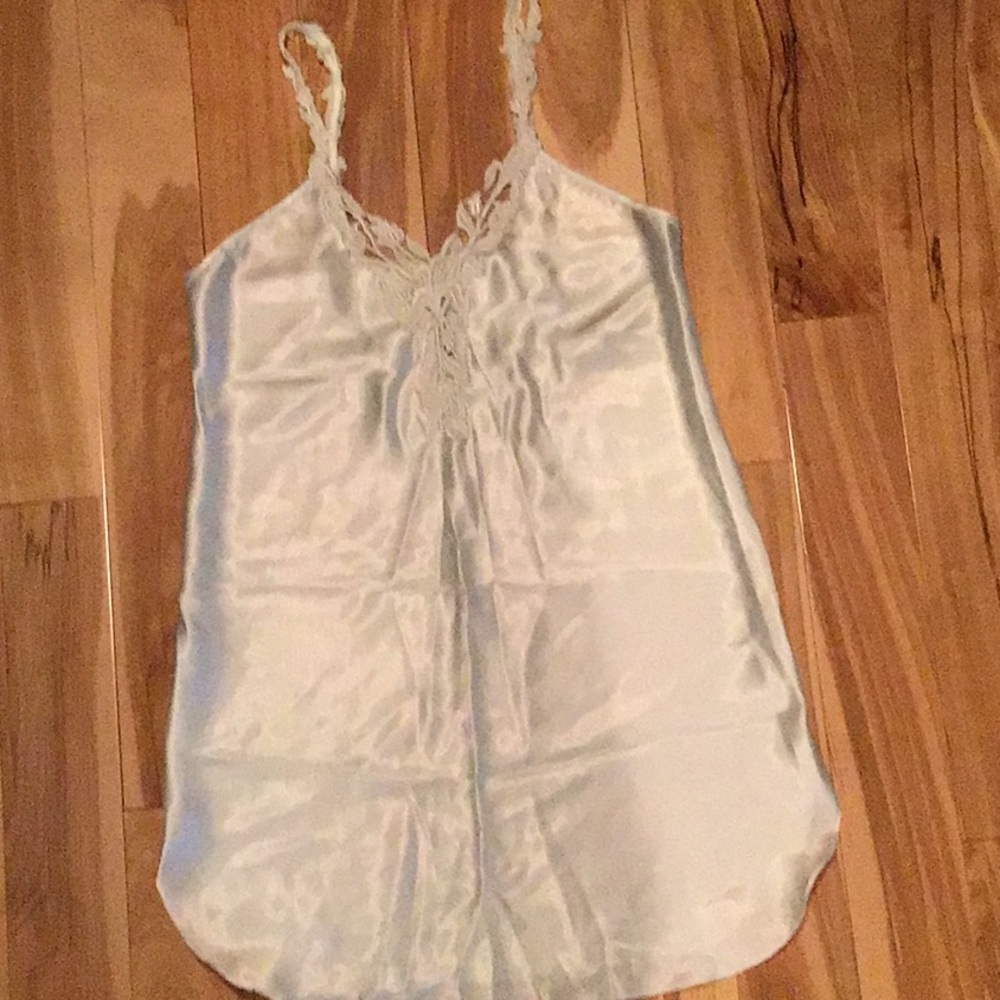 Elegant White Lace Trim Chemise